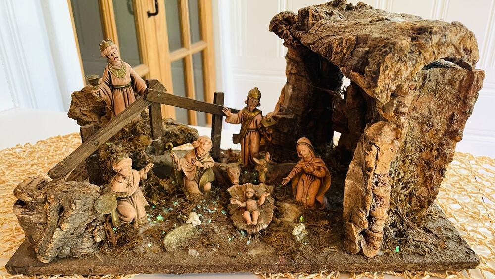 Vintage Italian Nativity Presepe Bark Grotto Made in Italy Rustic Crèche